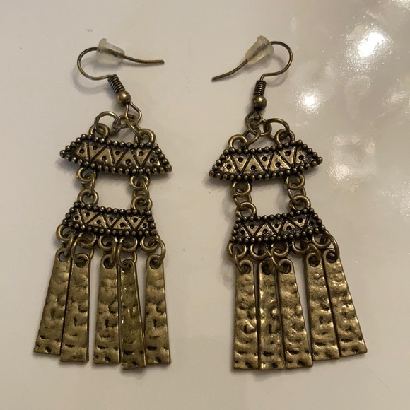 π 5 for $15 Paparazzi Dangle Earrings
